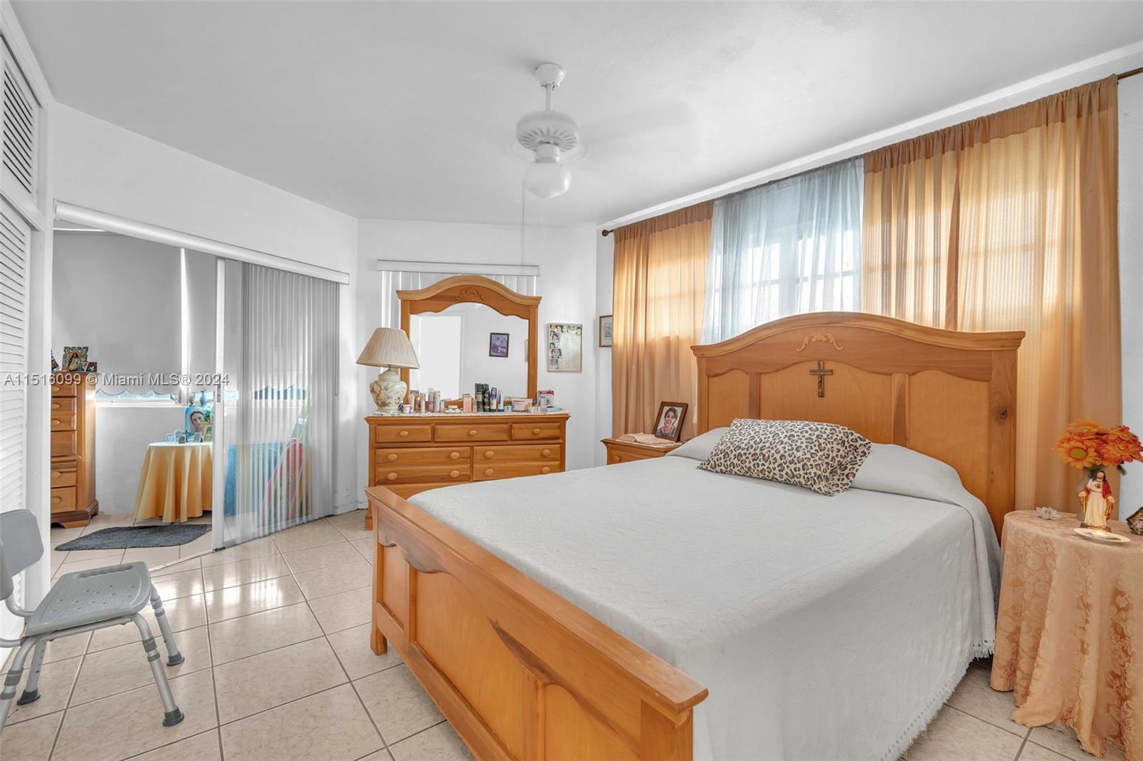 18726 NE 18th Ave 221, Miami, Florida 33179, 1 Bedroom Bedrooms, ,1 BathroomBathrooms,Residential,For Sale,18726 NE 18th Ave 221,A11516099