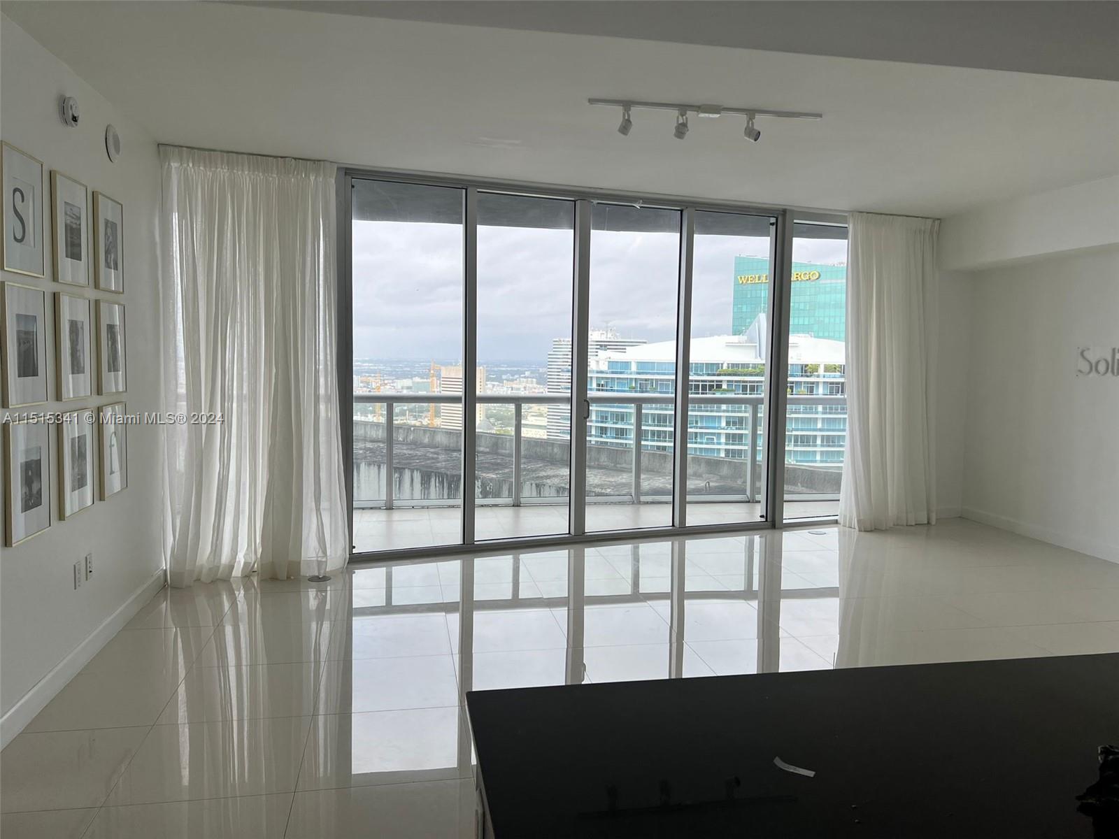 475  Brickell Ave #5508 For Sale A11515341, FL