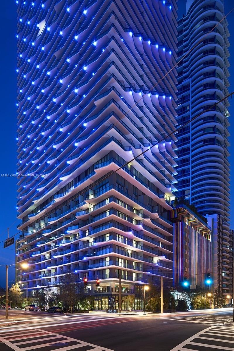 1300 S MIAMI AVE 3707, Miami, Florida 33130, 1 Bedroom Bedrooms, ,1 BathroomBathrooms,Residential,For Sale,1300 S MIAMI AVE 3707,A11517208