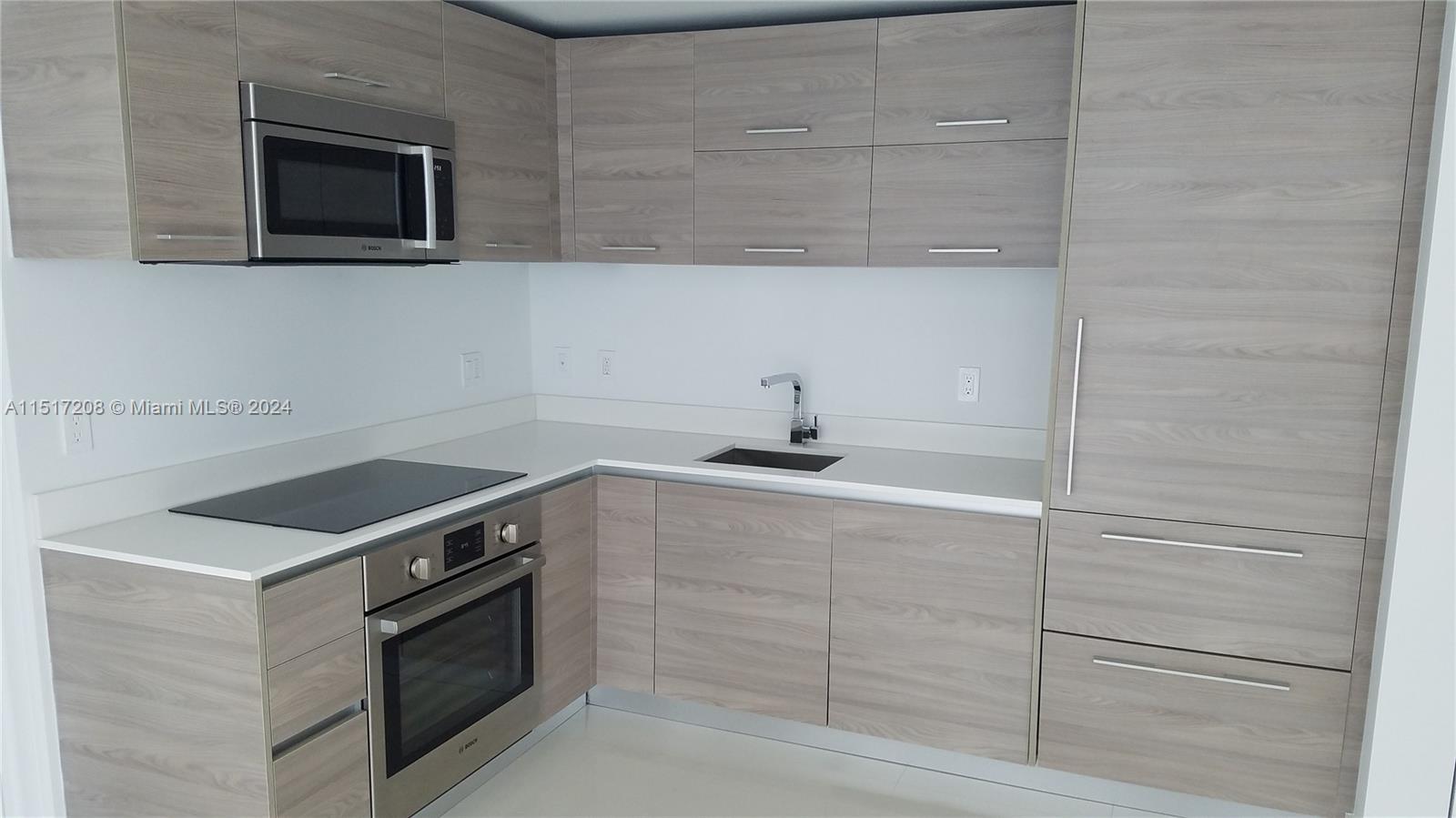 1300 S MIAMI AVE 3707, Miami, Florida 33130, 1 Bedroom Bedrooms, ,1 BathroomBathrooms,Residential,For Sale,1300 S MIAMI AVE 3707,A11517208