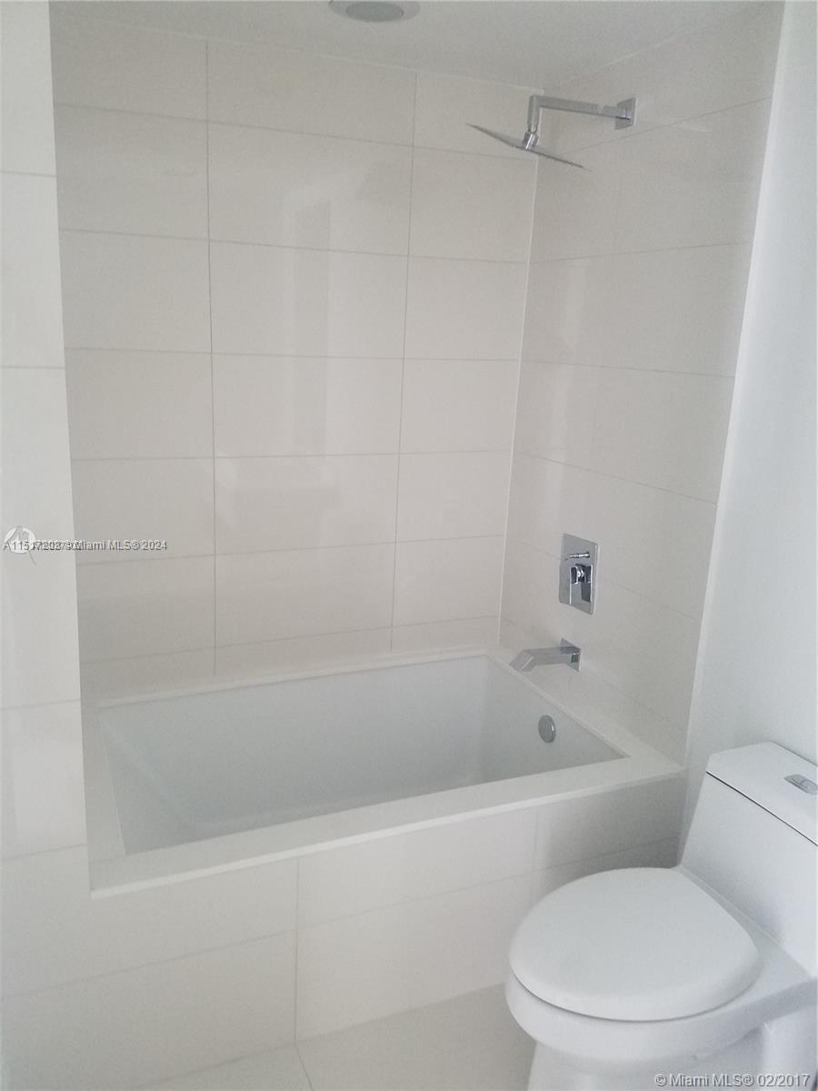 1300 S MIAMI AVE 3707, Miami, Florida 33130, 1 Bedroom Bedrooms, ,1 BathroomBathrooms,Residential,For Sale,1300 S MIAMI AVE 3707,A11517208