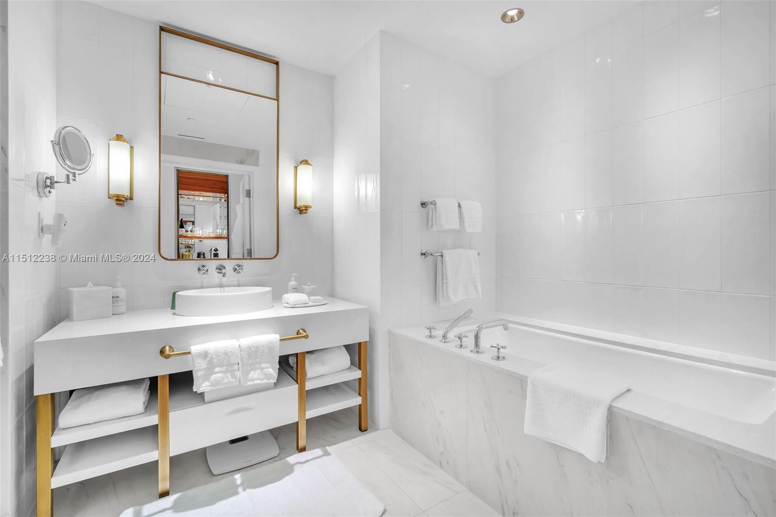 525 N Fort Lauderdale Beach Blvd 1708, Fort Lauderdale, Florida 33304, 2 Bedrooms Bedrooms, ,2 BathroomsBathrooms,Residential,For Sale,525 N Fort Lauderdale Beach Blvd 1708,A11512238