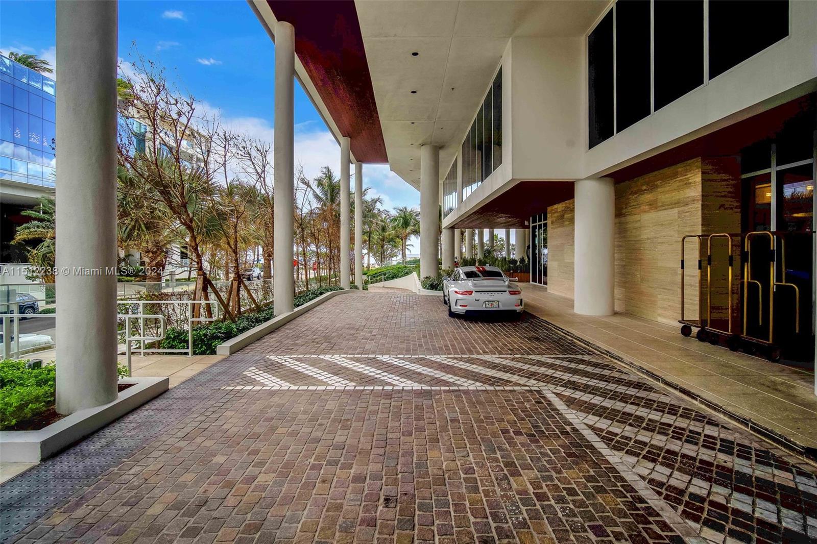 525 N Fort Lauderdale Beach Blvd 1708, Fort Lauderdale, Florida 33304, 2 Bedrooms Bedrooms, ,2 BathroomsBathrooms,Residential,For Sale,525 N Fort Lauderdale Beach Blvd 1708,A11512238
