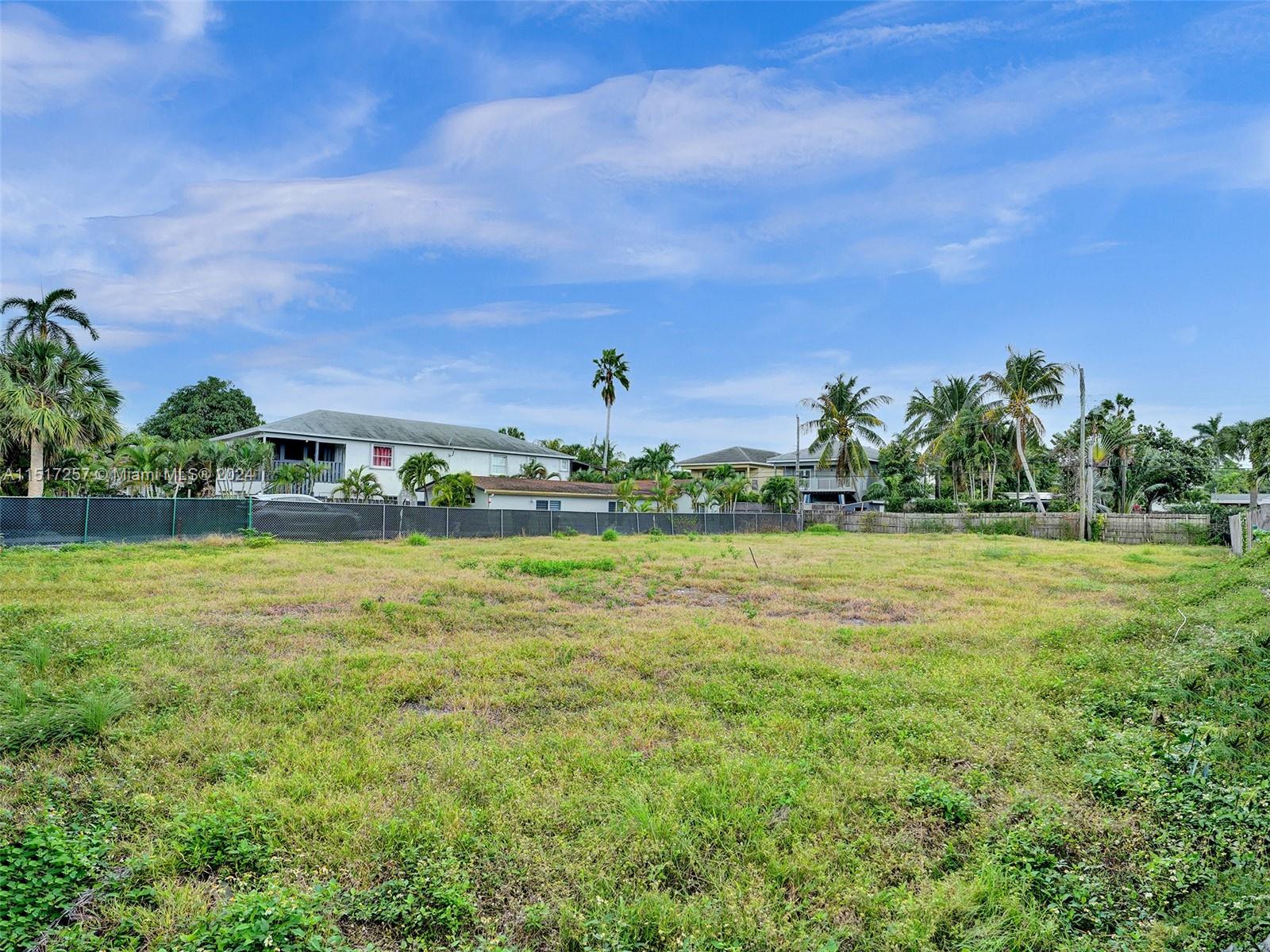 1547 NE 35th St, Oakland Park, Florida 33334, ,Land,For Sale,1547 NE 35th St,A11517257