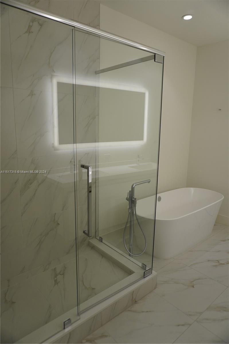 2000 Metropica Way PH01, Sunrise, Florida 33323, 3 Bedrooms Bedrooms, ,3 BathroomsBathrooms,Residential,For Sale,2000 Metropica Way PH01,A11517315