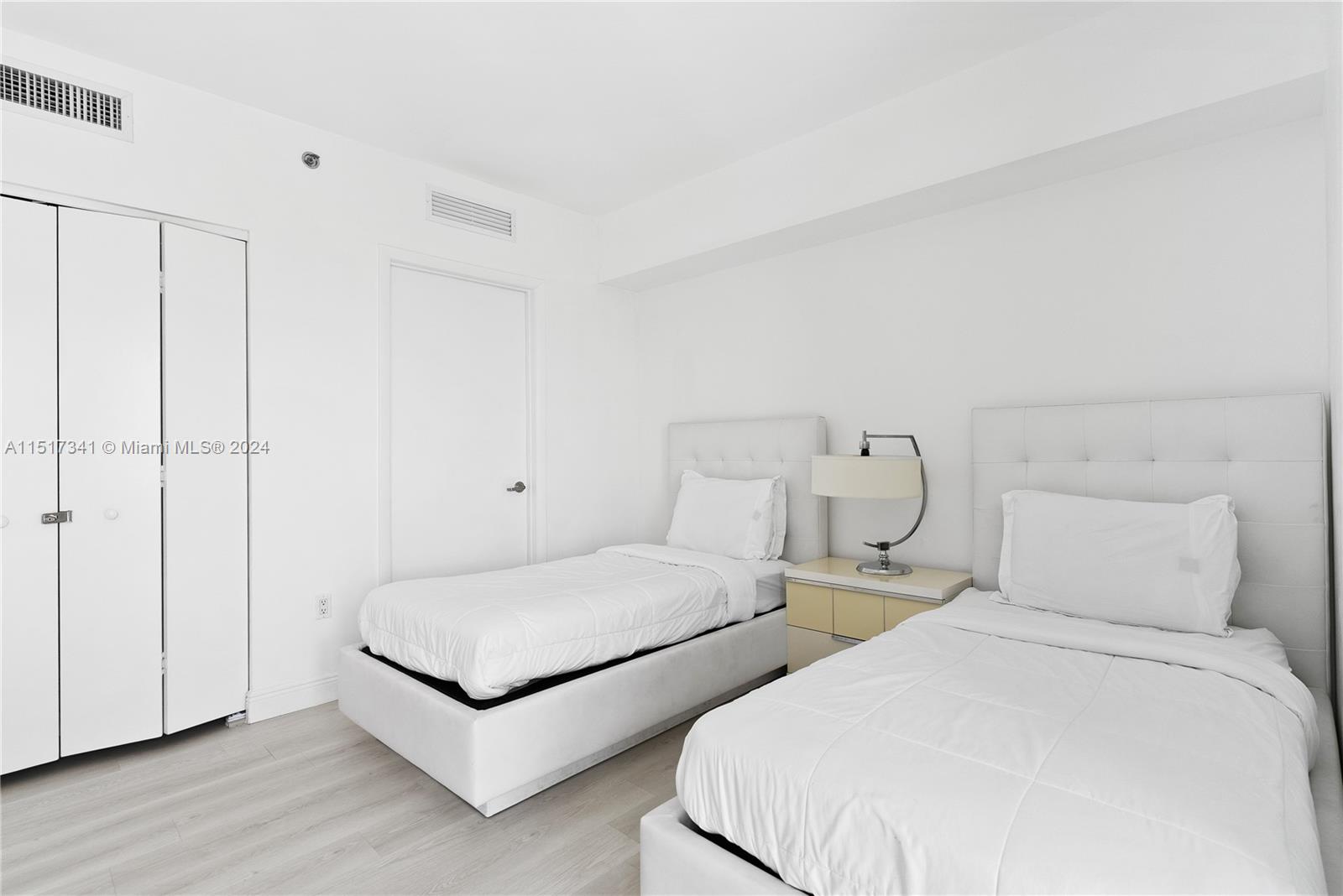 465 Brickell Ave 2003, Miami, Florida 33131, 2 Bedrooms Bedrooms, ,2 BathroomsBathrooms,Residential,For Sale,465 Brickell Ave 2003,A11517341