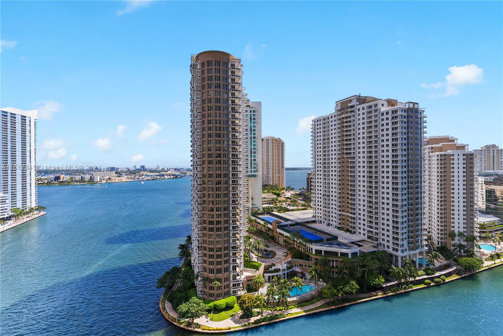 465 Brickell Ave 2003, Miami, Florida 33131, 2 Bedrooms Bedrooms, ,2 BathroomsBathrooms,Residential,For Sale,465 Brickell Ave 2003,A11517341