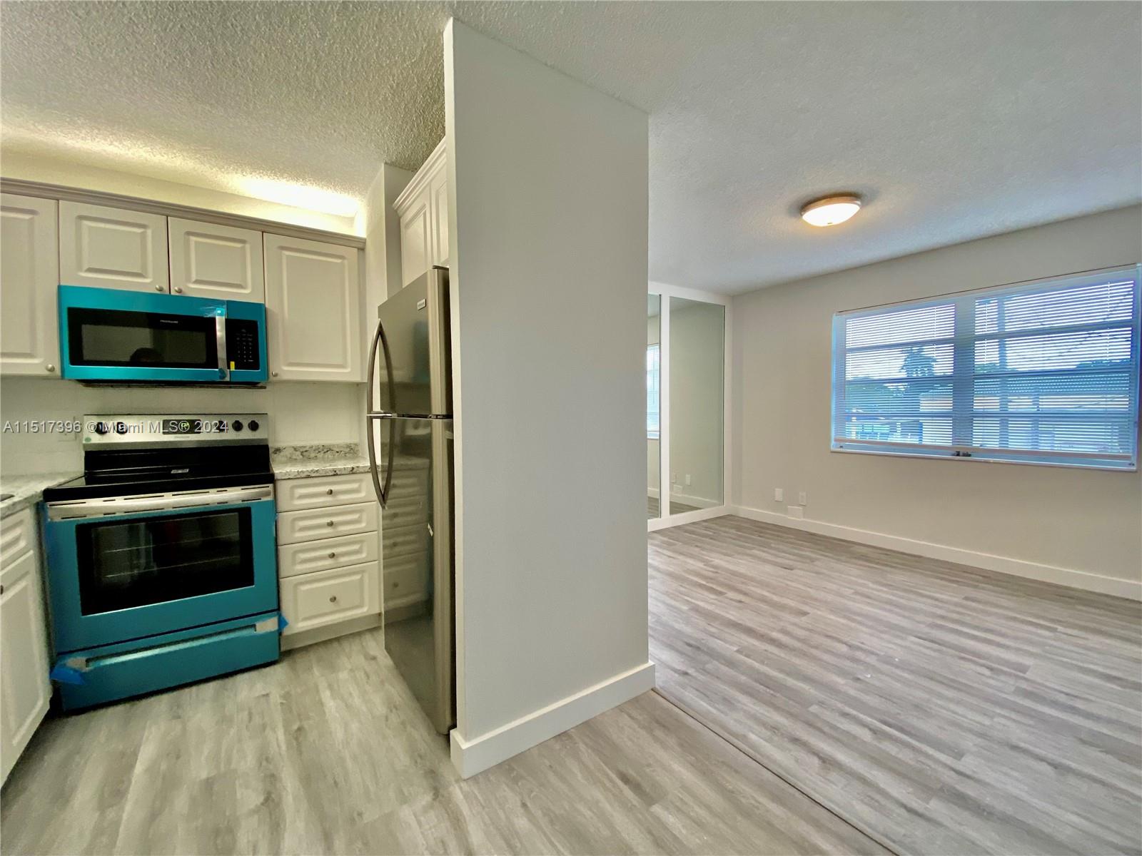 22 SE 3rd Ter 38, Dania Beach, Florida 33004, 1 Bedroom Bedrooms, ,1 BathroomBathrooms,Residential,For Sale,22 SE 3rd Ter 38,A11517396