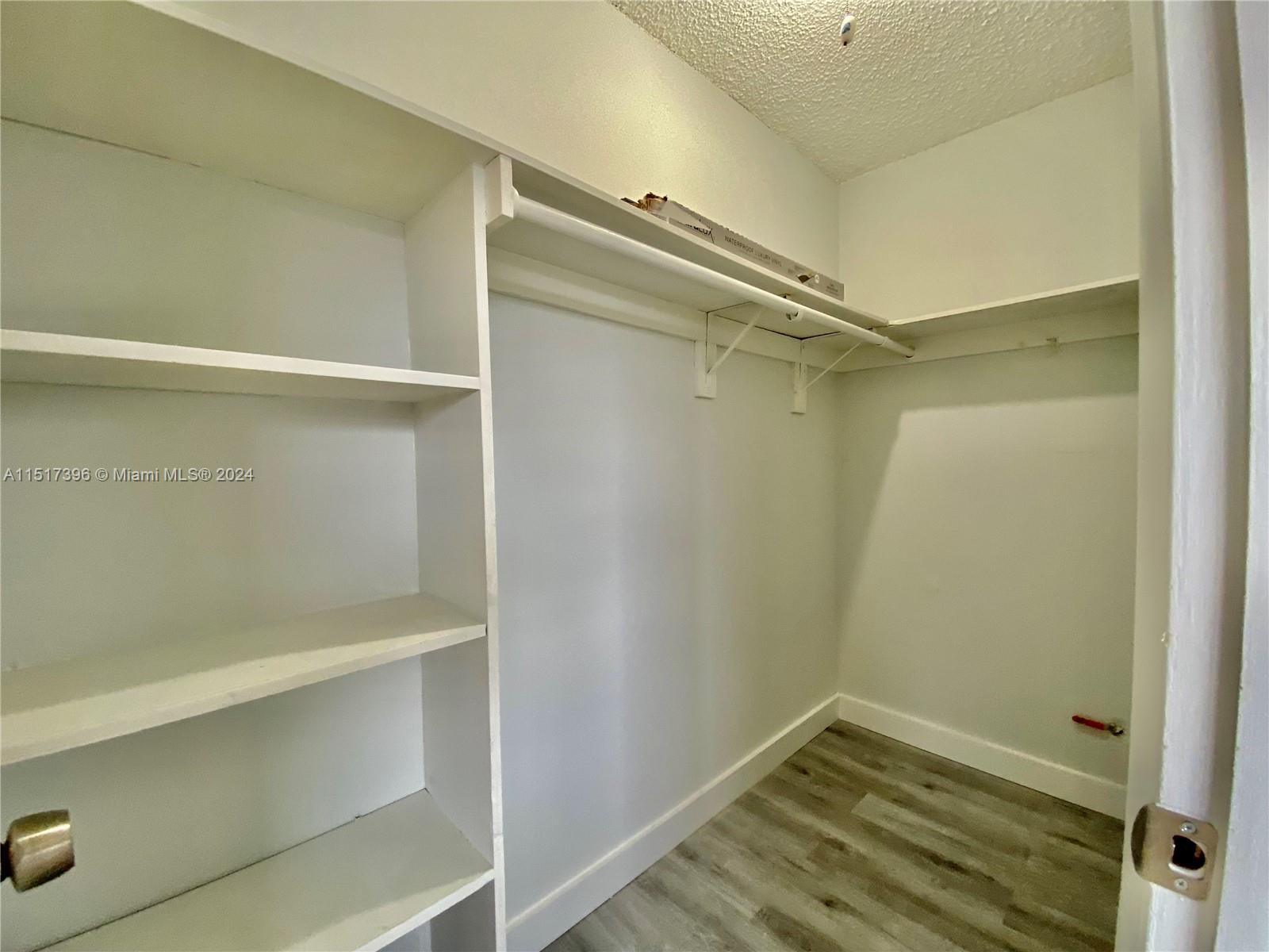 22 SE 3rd Ter 38, Dania Beach, Florida 33004, 1 Bedroom Bedrooms, ,1 BathroomBathrooms,Residential,For Sale,22 SE 3rd Ter 38,A11517396