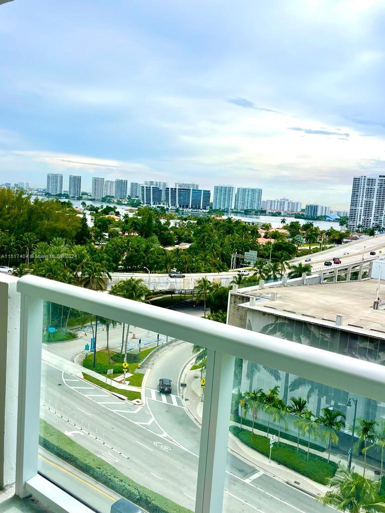 19201 Collins Ave 933, Sunny Isles Beach, Florida 33160, ,1 BathroomBathrooms,Residentiallease,For Rent,19201 Collins Ave 933,A11517404