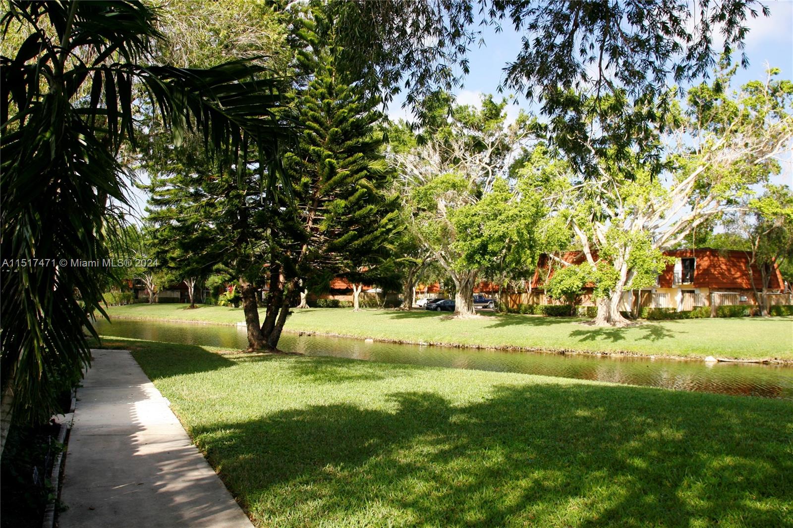 9887 NW 6th Ct, Plantation, Florida 33324, 2 Bedrooms Bedrooms, ,2 BathroomsBathrooms,Residentiallease,For Rent,9887 NW 6th Ct,A11517471