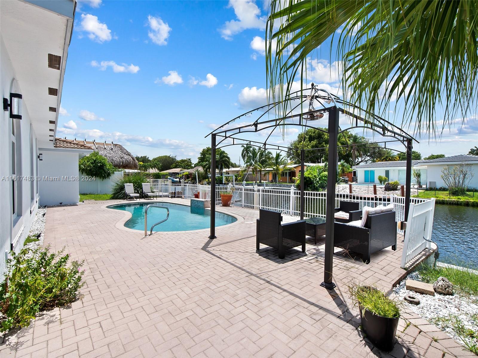 6301 NE 20th Ter, Fort Lauderdale, Florida 33308, 3 Bedrooms Bedrooms, ,2 BathroomsBathrooms,Residential,For Sale,6301 NE 20th Ter,A11517483