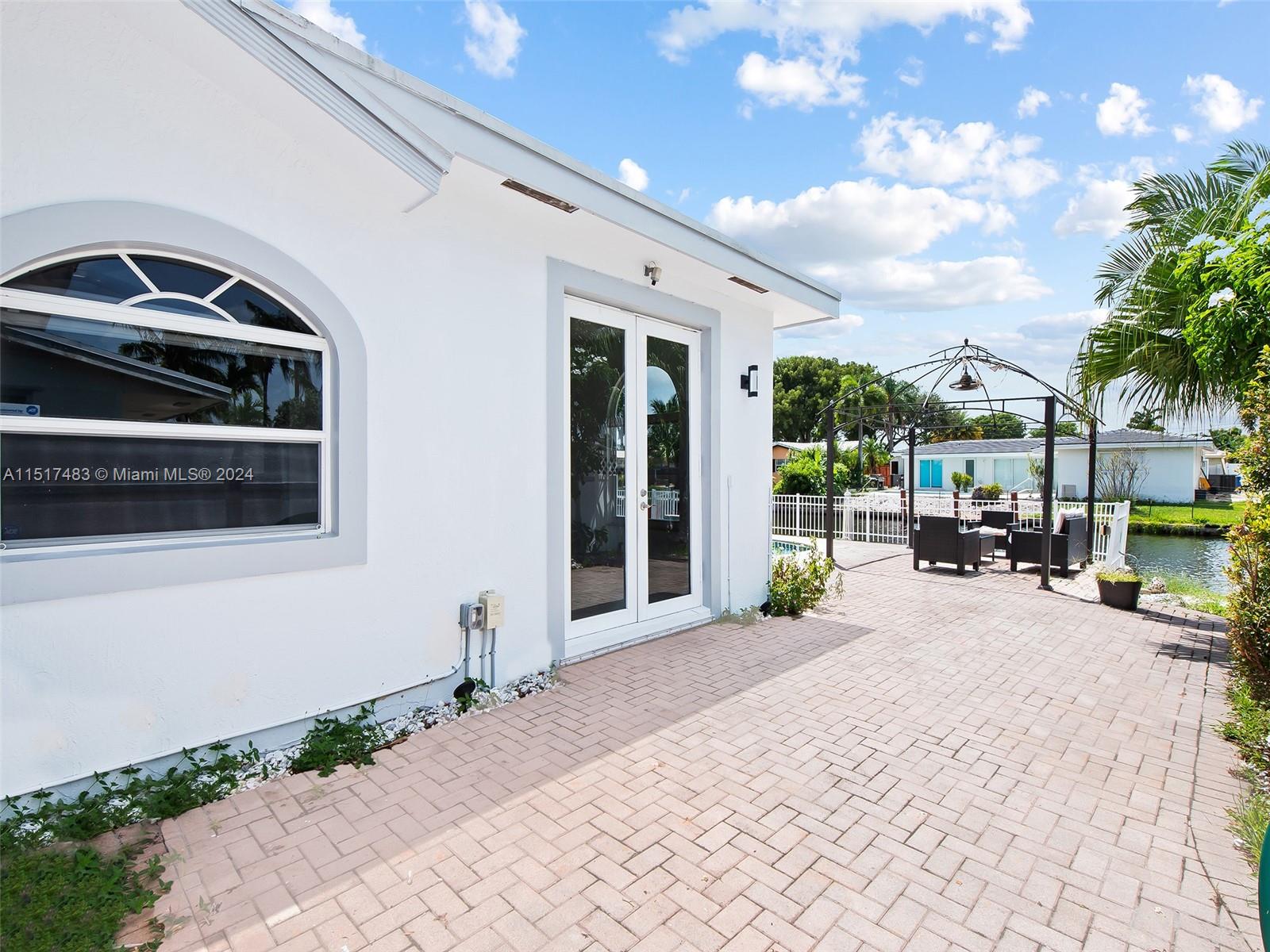 6301 NE 20th Ter, Fort Lauderdale, Florida 33308, 3 Bedrooms Bedrooms, ,2 BathroomsBathrooms,Residential,For Sale,6301 NE 20th Ter,A11517483