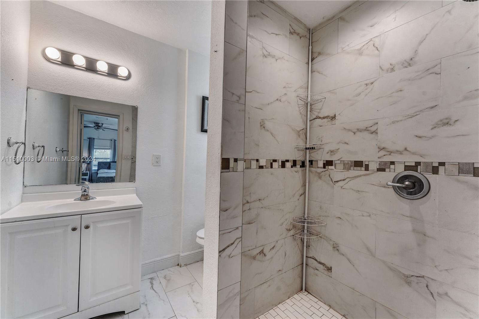 2402 Van Buren St, Hollywood, Florida 33020, 3 Bedrooms Bedrooms, ,2 BathroomsBathrooms,Residential,For Sale,2402 Van Buren St,A11510003