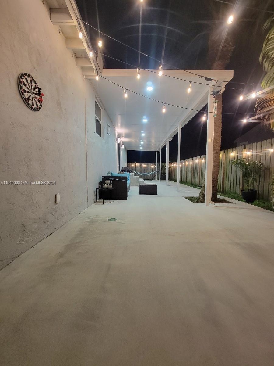 2402 Van Buren St, Hollywood, Florida 33020, 3 Bedrooms Bedrooms, ,2 BathroomsBathrooms,Residential,For Sale,2402 Van Buren St,A11510003