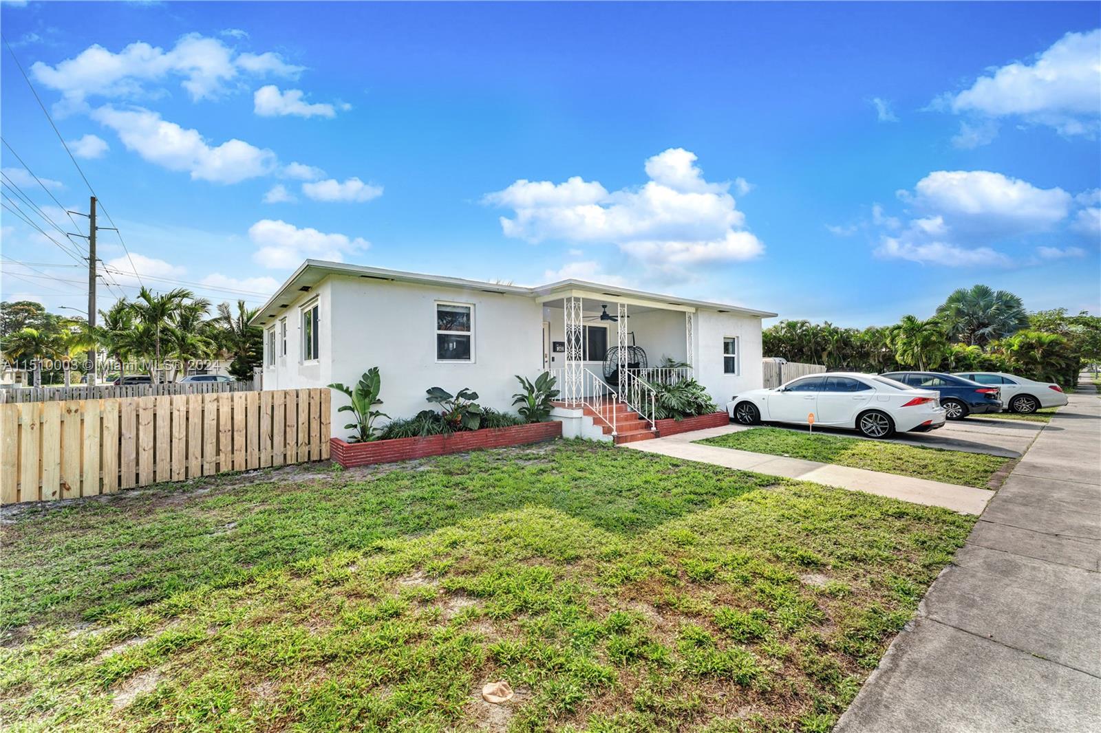 2402 Van Buren St, Hollywood, Florida 33020, 3 Bedrooms Bedrooms, ,2 BathroomsBathrooms,Residential,For Sale,2402 Van Buren St,A11510003
