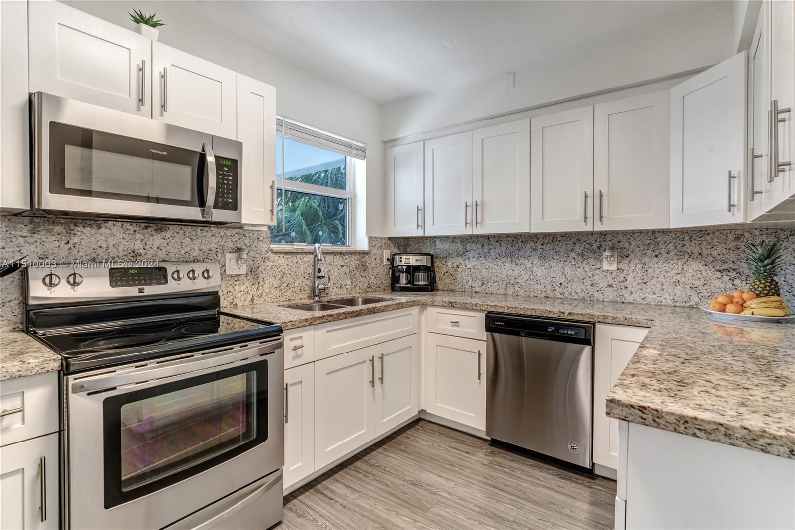 2402 Van Buren St, Hollywood, Florida 33020, 3 Bedrooms Bedrooms, ,2 BathroomsBathrooms,Residential,For Sale,2402 Van Buren St,A11510003