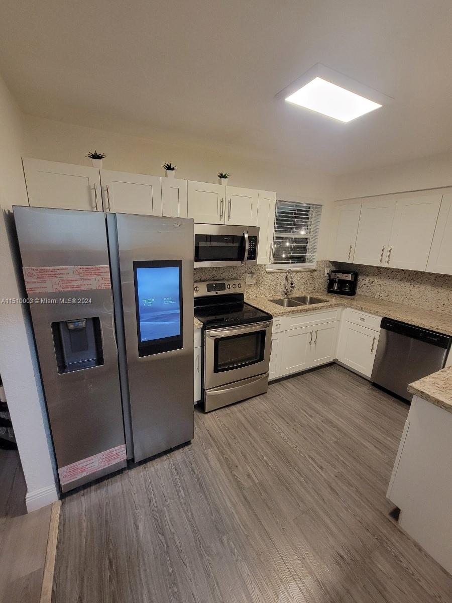 2402 Van Buren St, Hollywood, Florida 33020, 3 Bedrooms Bedrooms, ,2 BathroomsBathrooms,Residential,For Sale,2402 Van Buren St,A11510003