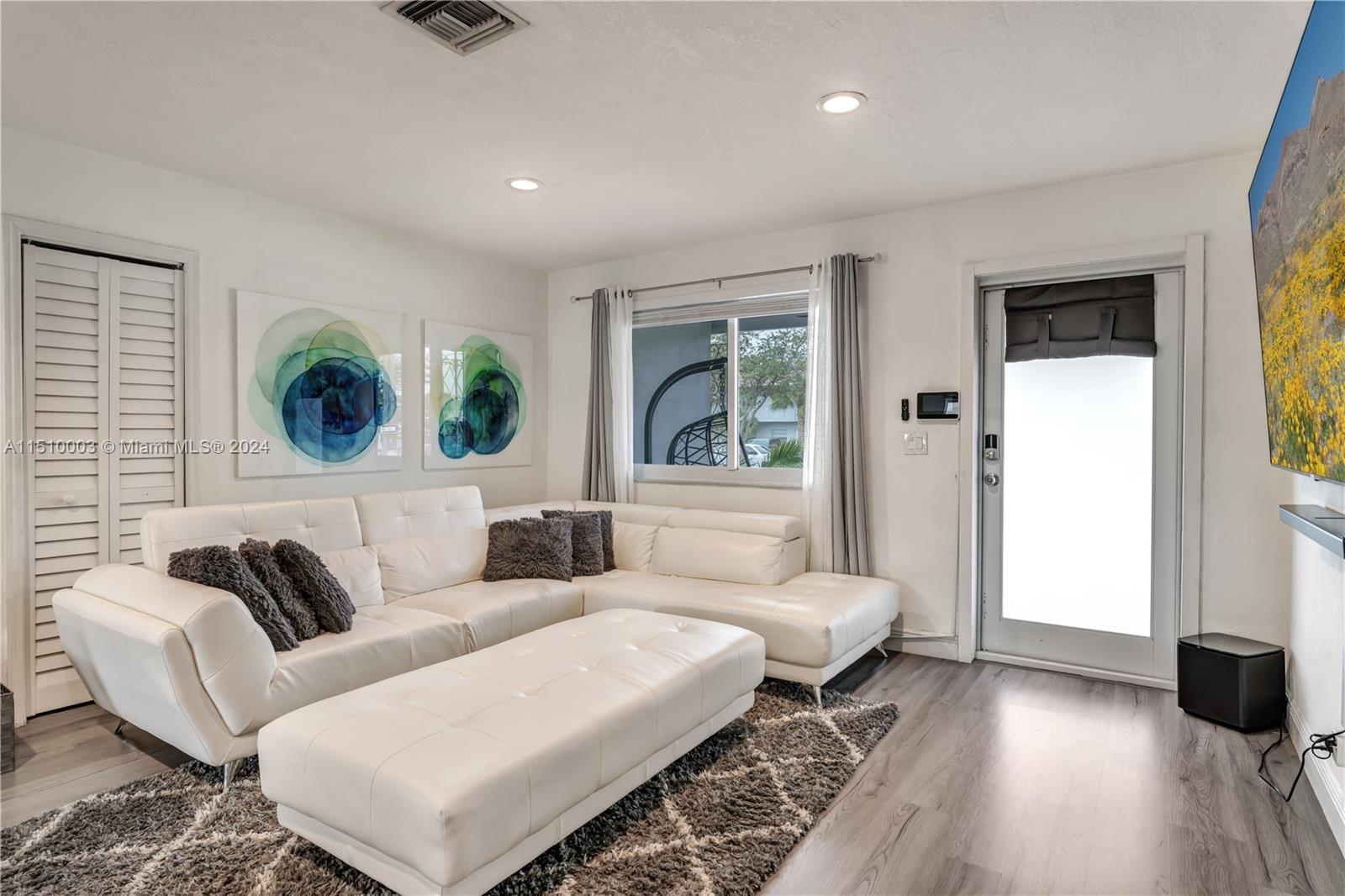 2402 Van Buren St, Hollywood, Florida 33020, 3 Bedrooms Bedrooms, ,2 BathroomsBathrooms,Residential,For Sale,2402 Van Buren St,A11510003