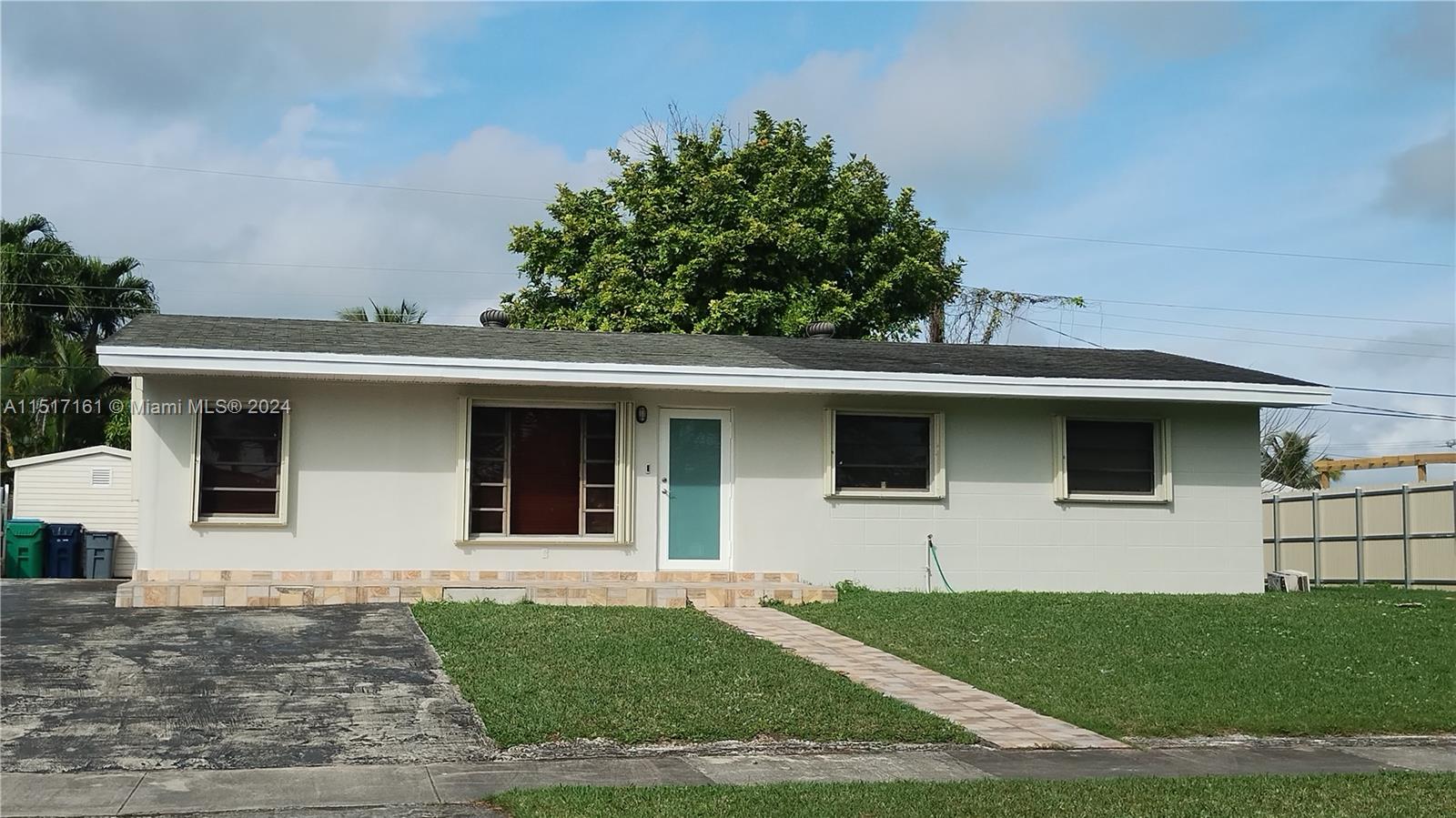 11531 SW 187th St  For Sale A11517161, FL