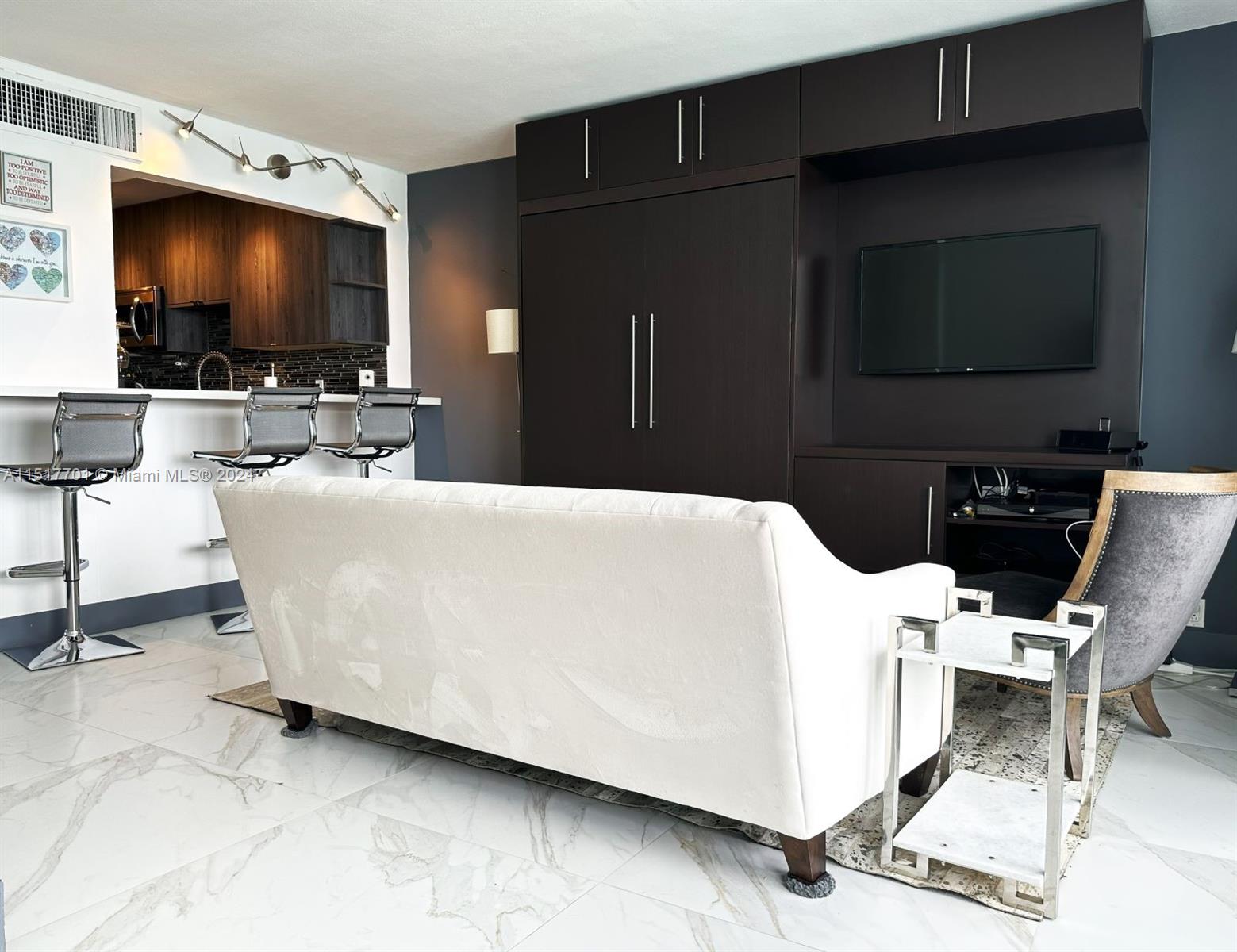 1000 West Ave 1219, Miami Beach, Florida 33139, ,1 BathroomBathrooms,Residential,For Sale,1000 West Ave 1219,A11517701