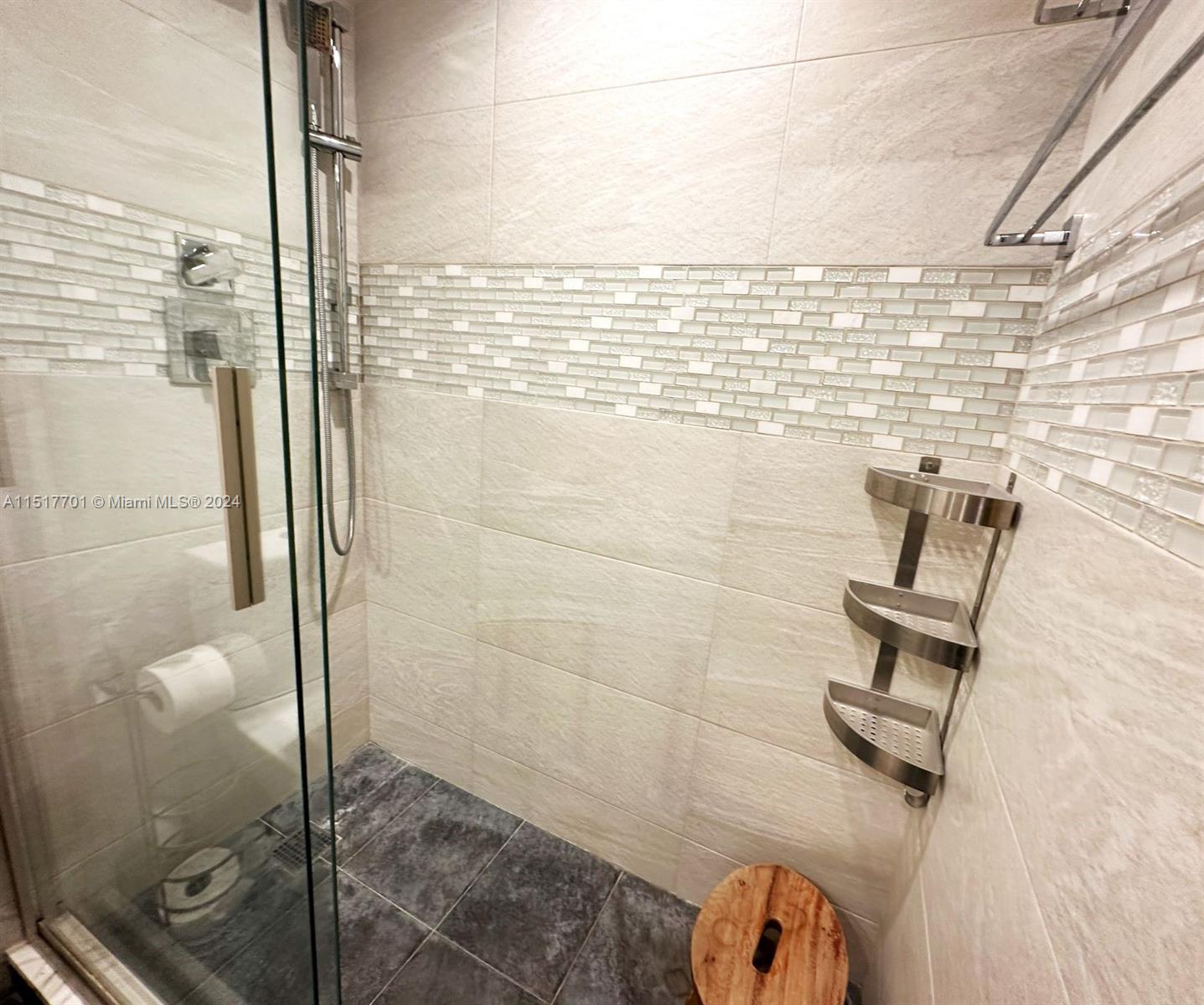 1000 West Ave 1219, Miami Beach, Florida 33139, ,1 BathroomBathrooms,Residential,For Sale,1000 West Ave 1219,A11517701
