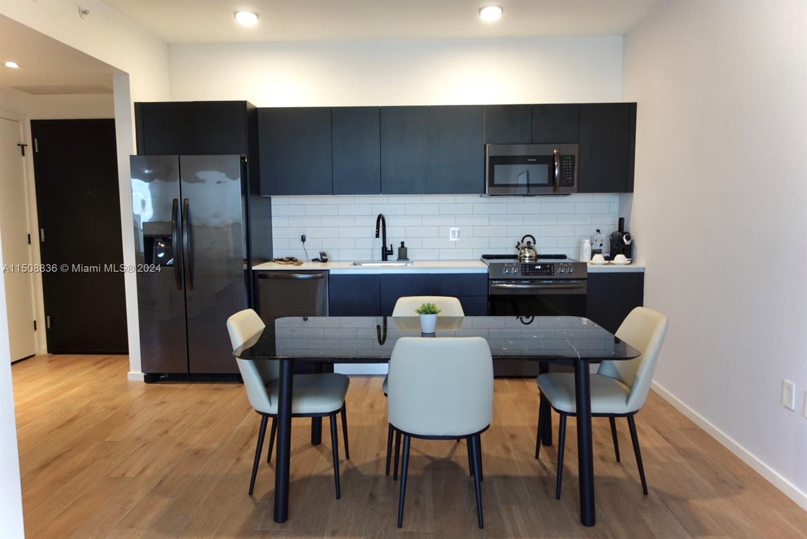 398 NE 5th St 3119, Miami, Florida 33132, 1 Bedroom Bedrooms, ,1 BathroomBathrooms,Residential,For Sale,398 NE 5th St 3119,A11508836