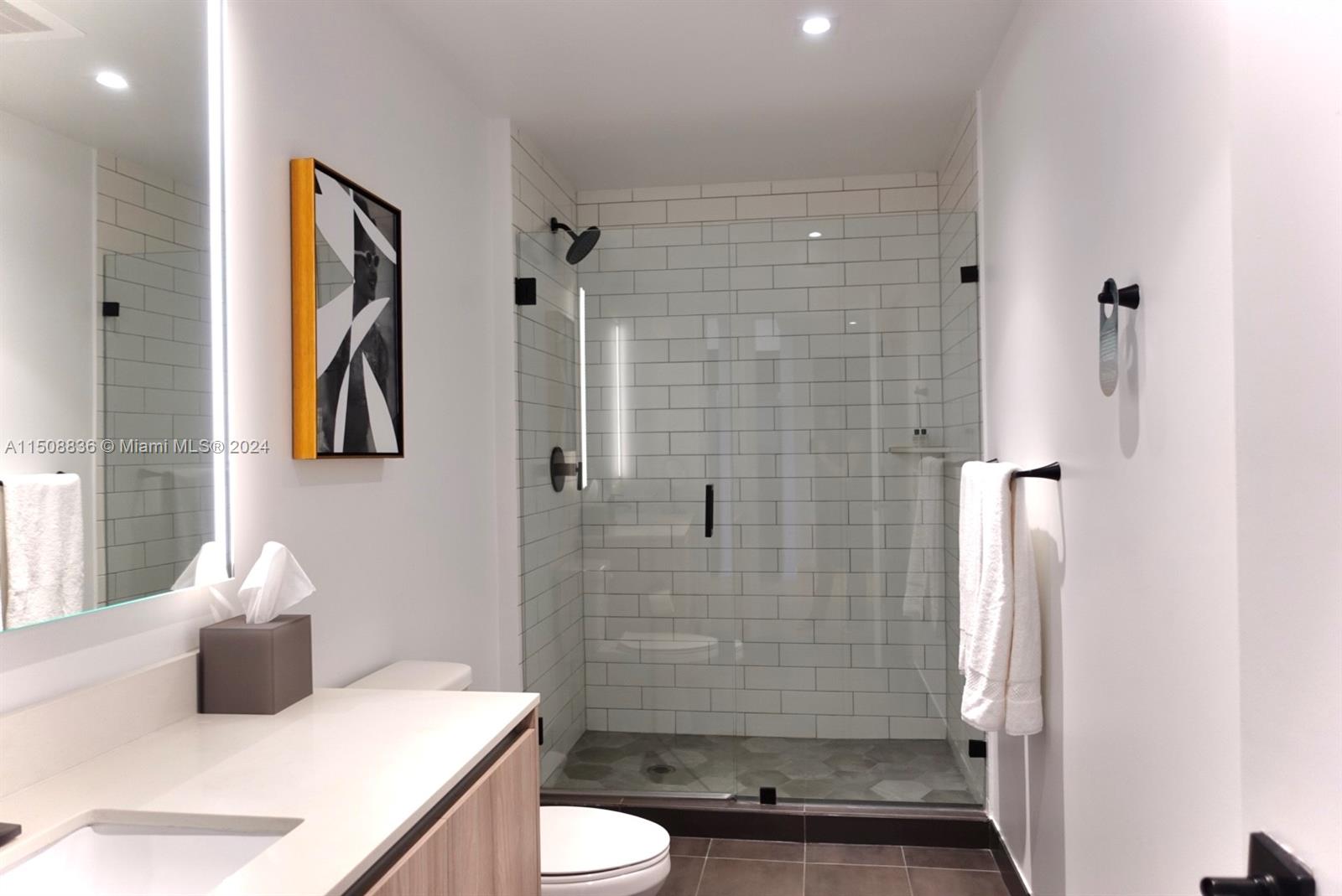 398 NE 5th St 3119, Miami, Florida 33132, 1 Bedroom Bedrooms, ,1 BathroomBathrooms,Residential,For Sale,398 NE 5th St 3119,A11508836