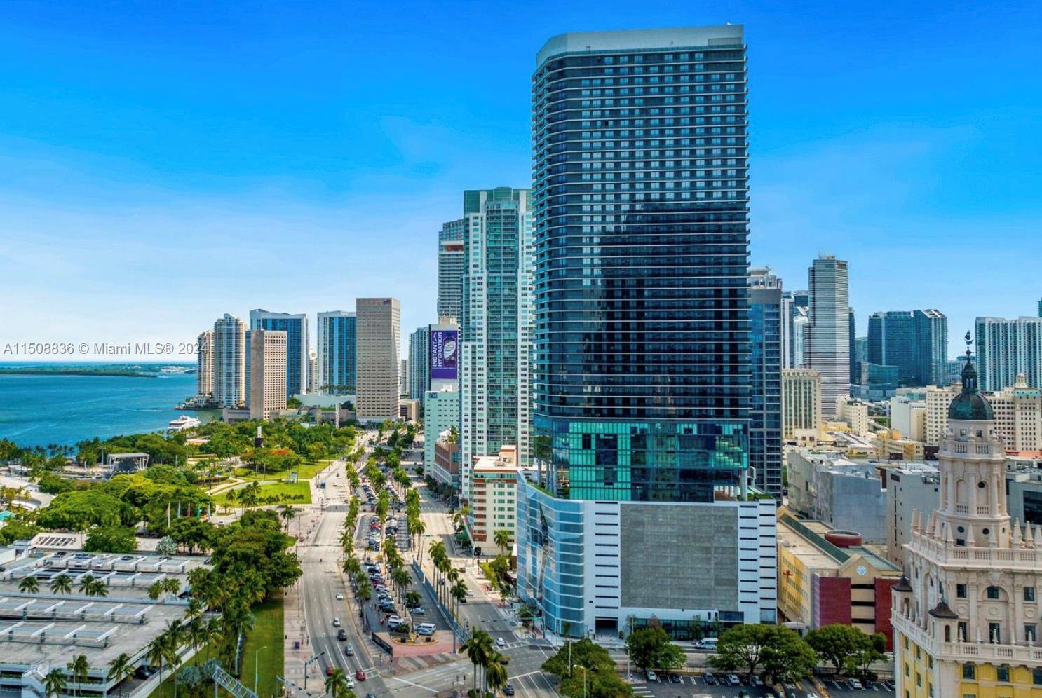 398 NE 5th St 3119, Miami, Florida 33132, 1 Bedroom Bedrooms, ,1 BathroomBathrooms,Residential,For Sale,398 NE 5th St 3119,A11508836