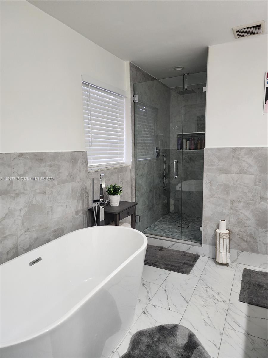 9151 Sunset Strip, Sunrise, Florida 33322, 4 Bedrooms Bedrooms, ,2 BathroomsBathrooms,Residential,For Sale,9151 Sunset Strip,A11517718