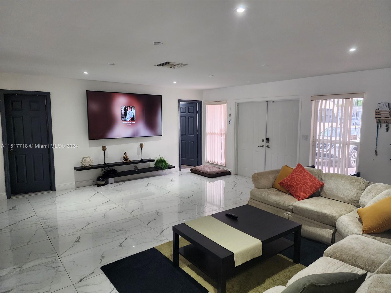 9151 Sunset Strip, Sunrise, Florida 33322, 4 Bedrooms Bedrooms, ,2 BathroomsBathrooms,Residential,For Sale,9151 Sunset Strip,A11517718