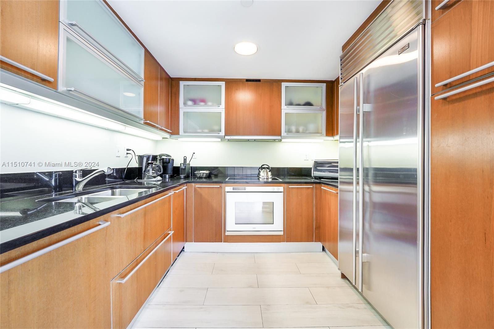 101 20th St 2604, Miami Beach, Florida 33139, 2 Bedrooms Bedrooms, ,2 BathroomsBathrooms,Residentiallease,For Rent,101 20th St 2604,A11510741