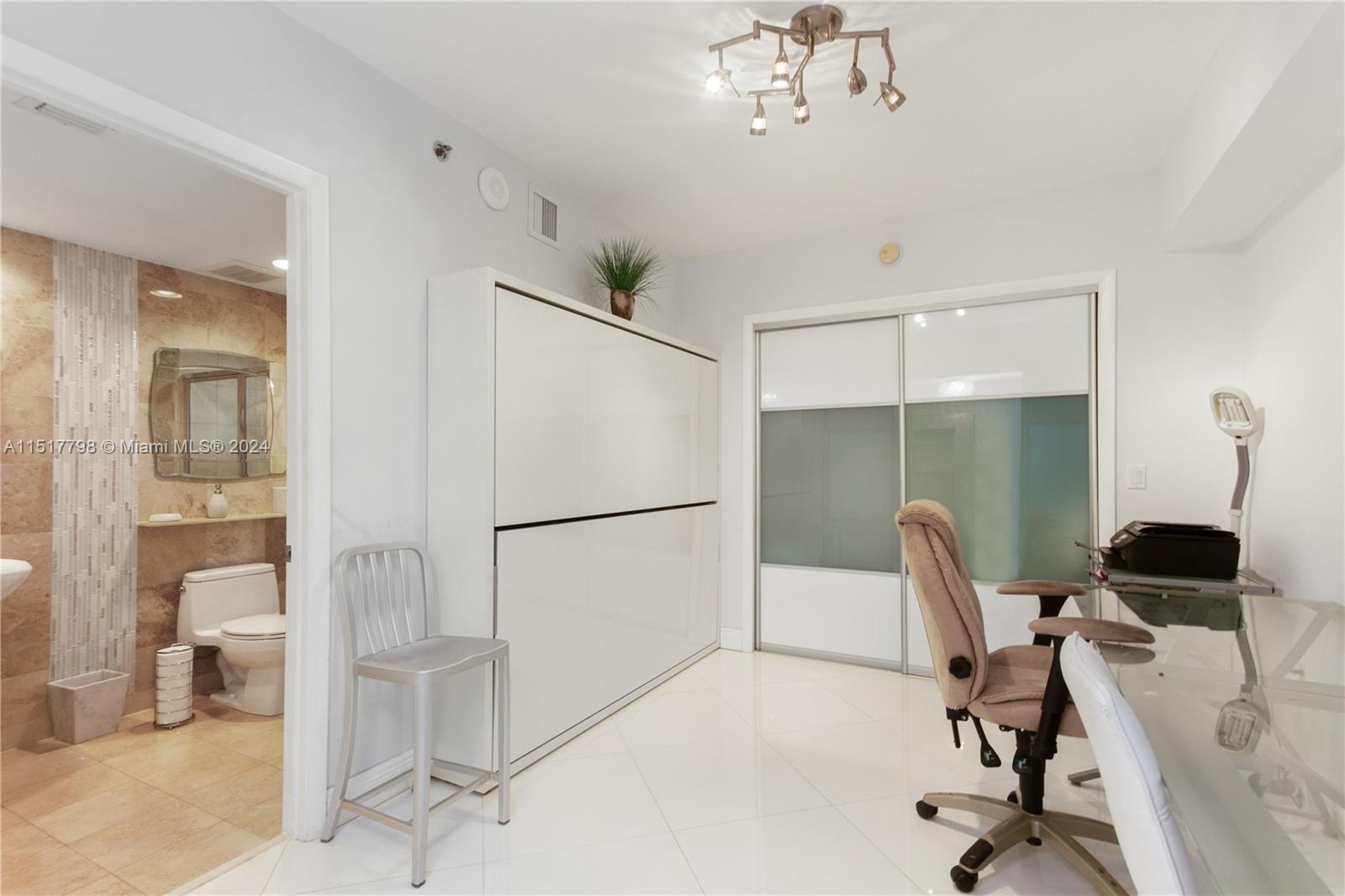 1830 S Ocean Dr UP5010, Hallandale Beach, Florida 33009, 2 Bedrooms Bedrooms, ,2 BathroomsBathrooms,Residential,For Sale,1830 S Ocean Dr UP5010,A11517798