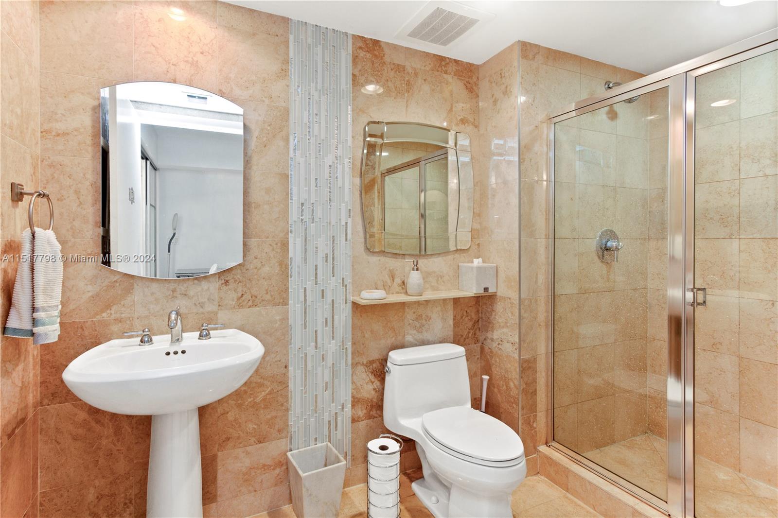 1830 S Ocean Dr UP5010, Hallandale Beach, Florida 33009, 2 Bedrooms Bedrooms, ,2 BathroomsBathrooms,Residential,For Sale,1830 S Ocean Dr UP5010,A11517798