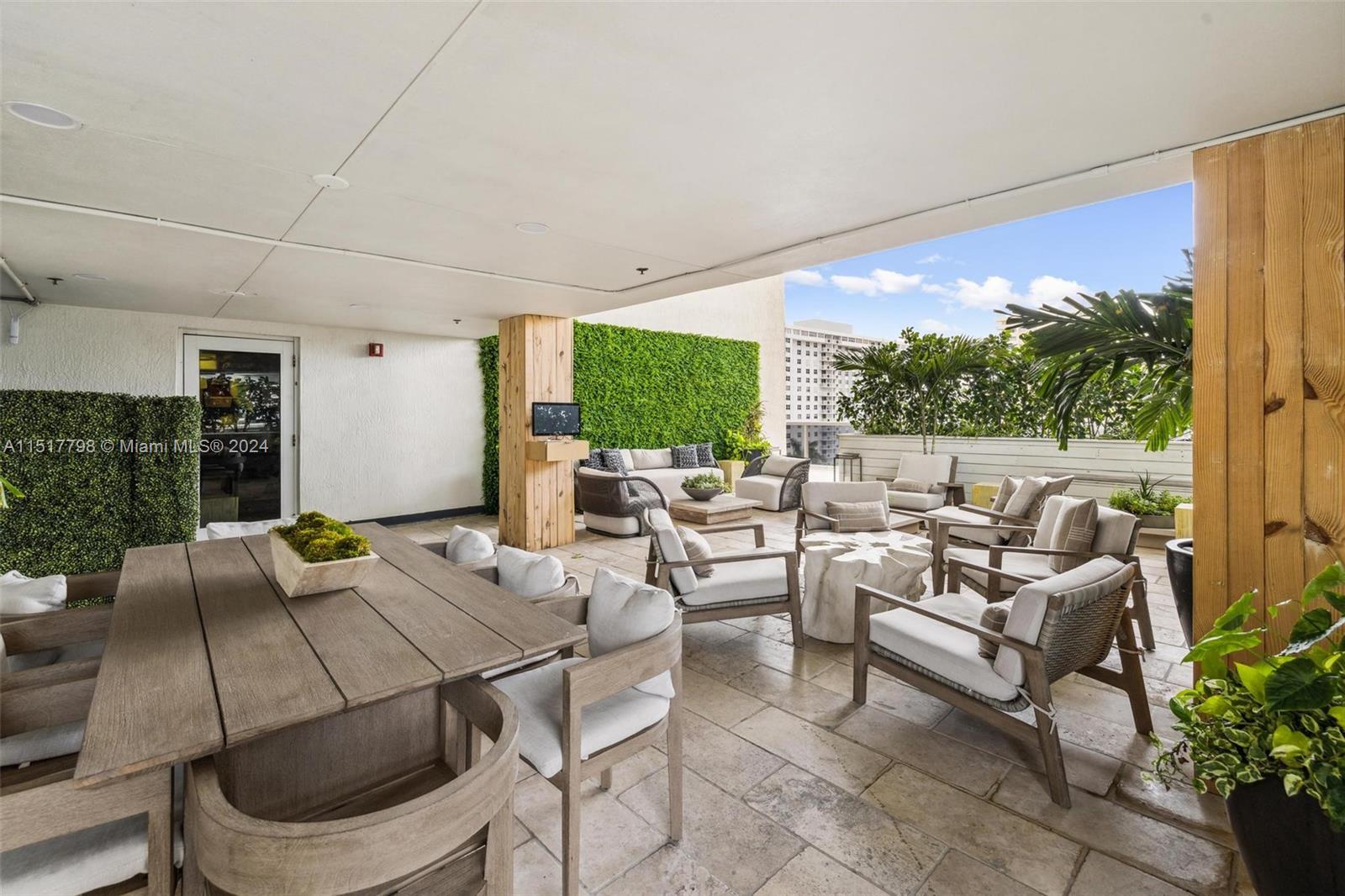 1830 S Ocean Dr UP5010, Hallandale Beach, Florida 33009, 2 Bedrooms Bedrooms, ,2 BathroomsBathrooms,Residential,For Sale,1830 S Ocean Dr UP5010,A11517798