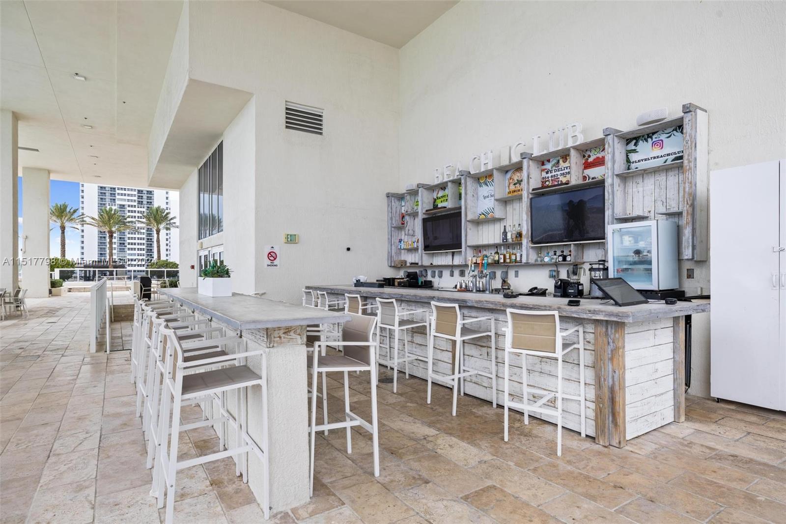 1830 S Ocean Dr UP5010, Hallandale Beach, Florida 33009, 2 Bedrooms Bedrooms, ,2 BathroomsBathrooms,Residential,For Sale,1830 S Ocean Dr UP5010,A11517798