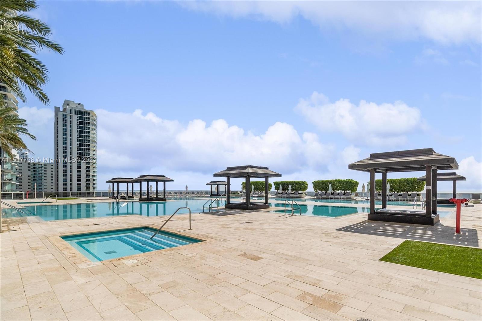 1830 S Ocean Dr UP5010, Hallandale Beach, Florida 33009, 2 Bedrooms Bedrooms, ,2 BathroomsBathrooms,Residential,For Sale,1830 S Ocean Dr UP5010,A11517798