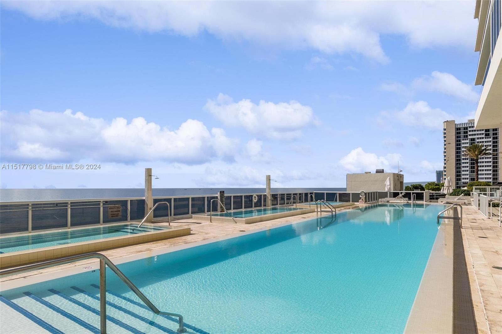 1830 S Ocean Dr UP5010, Hallandale Beach, Florida 33009, 2 Bedrooms Bedrooms, ,2 BathroomsBathrooms,Residential,For Sale,1830 S Ocean Dr UP5010,A11517798