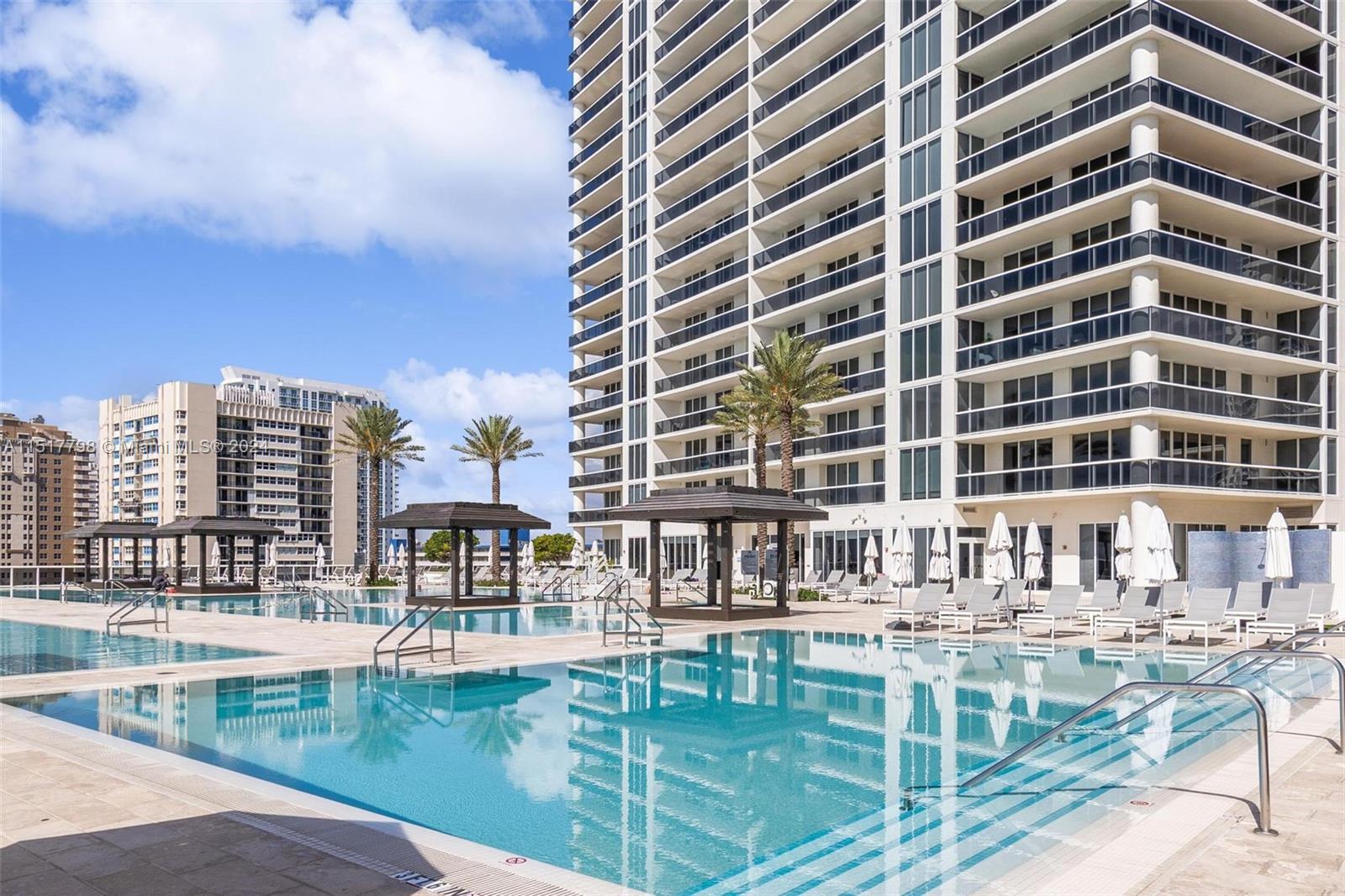 1830 S Ocean Dr UP5010, Hallandale Beach, Florida 33009, 2 Bedrooms Bedrooms, ,2 BathroomsBathrooms,Residential,For Sale,1830 S Ocean Dr UP5010,A11517798