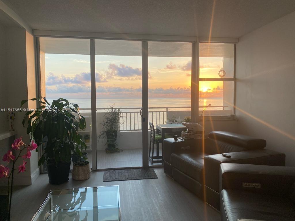 3180 S Ocean Dr 604, Hallandale Beach, Florida 33009, 2 Bedrooms Bedrooms, ,2 BathroomsBathrooms,Residential,For Sale,3180 S Ocean Dr 604,A11517655