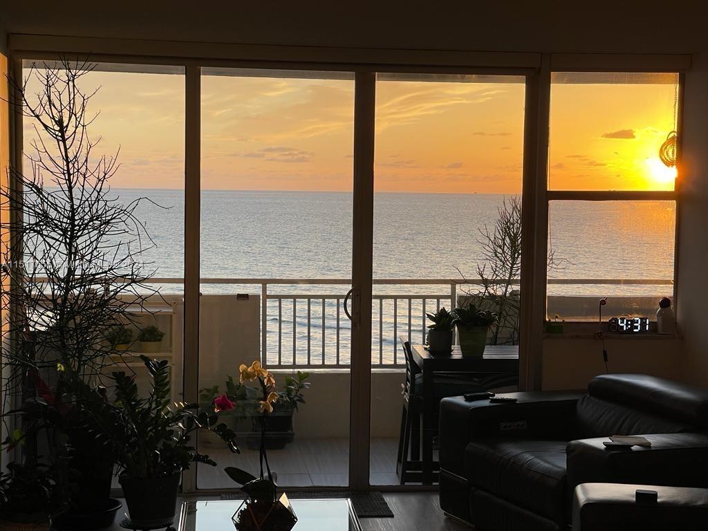 3180 S Ocean Dr 604, Hallandale Beach, Florida 33009, 2 Bedrooms Bedrooms, ,2 BathroomsBathrooms,Residential,For Sale,3180 S Ocean Dr 604,A11517655