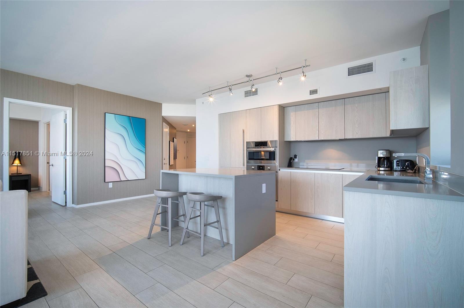 4010 S Ocean Dr T3502, Hollywood, Florida 33019, 2 Bedrooms Bedrooms, ,2 BathroomsBathrooms,Residential,For Sale,4010 S Ocean Dr T3502,A11517851