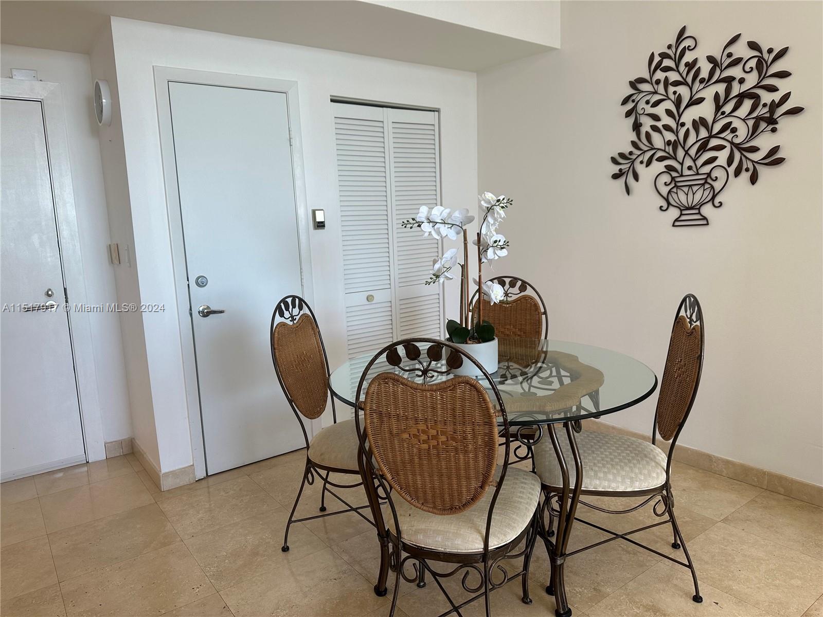 185 SE 14th Ter 2106, Miami, Florida 33131, 2 Bedrooms Bedrooms, ,2 BathroomsBathrooms,Residential,For Sale,185 SE 14th Ter 2106,A11517917