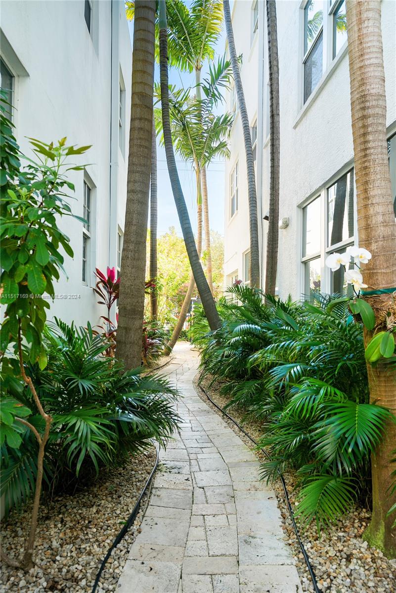 338 Euclid Ave C111, Miami Beach, Florida 33139, 1 Bedroom Bedrooms, ,1 BathroomBathrooms,Residential,For Sale,338 Euclid Ave C111,A11517169