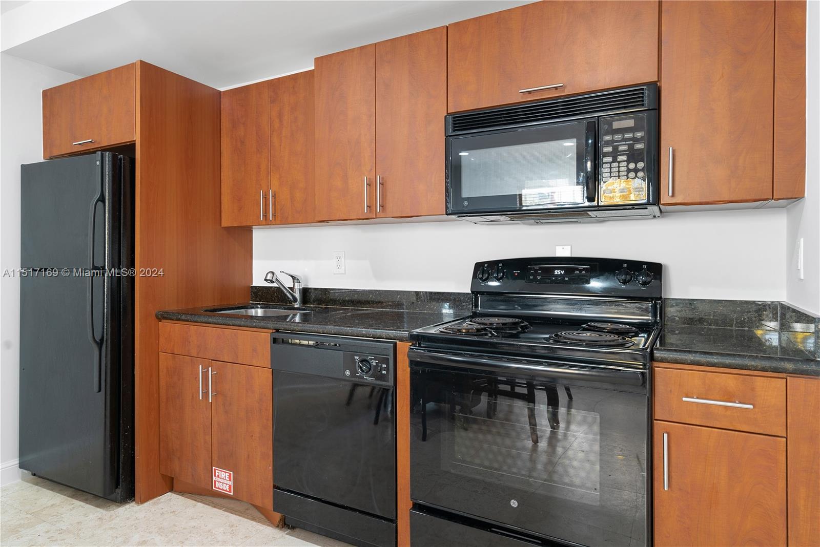 338 Euclid Ave C111, Miami Beach, Florida 33139, 1 Bedroom Bedrooms, ,1 BathroomBathrooms,Residential,For Sale,338 Euclid Ave C111,A11517169