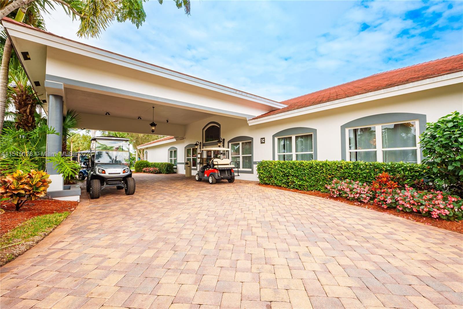285 N Cortez Dr, Margate, Florida 33068, 1 Bedroom Bedrooms, ,1 BathroomBathrooms,Residential,For Sale,285 N Cortez Dr,A11515128