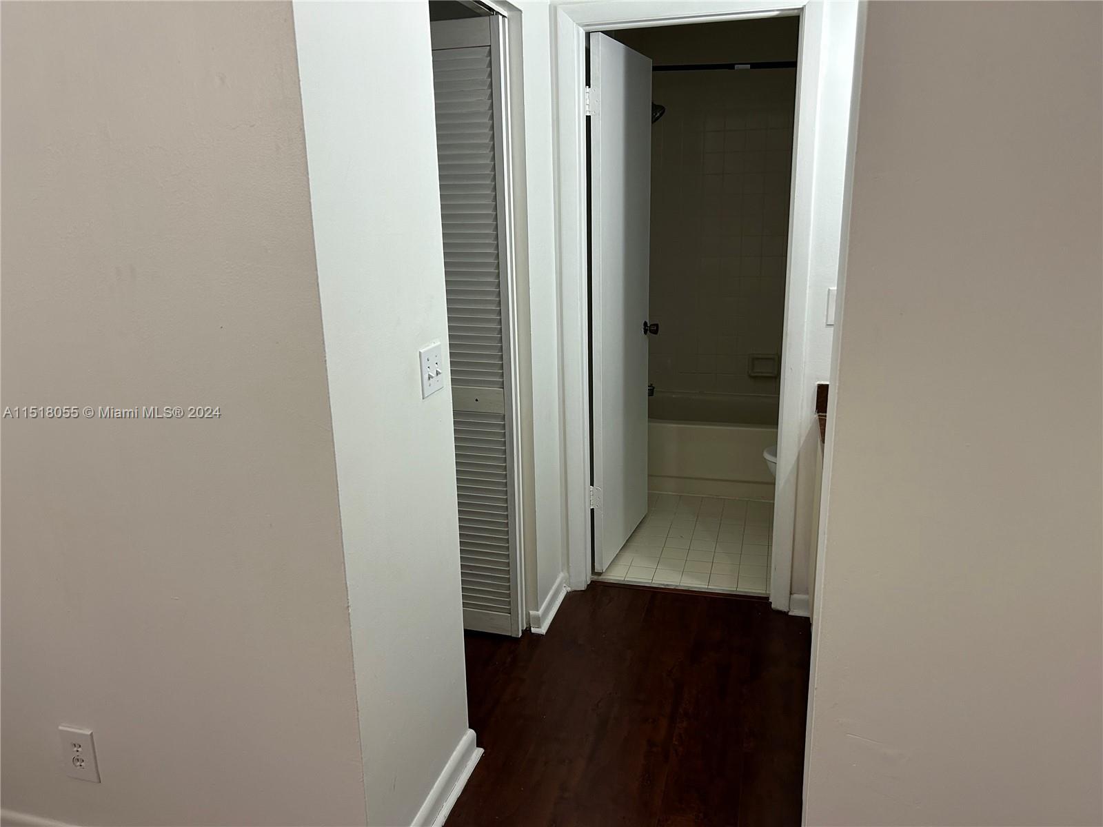 Tamarac, Florida 33321, 2 Bedrooms Bedrooms, ,2 BathroomsBathrooms,Residential,For Sale,A11518055