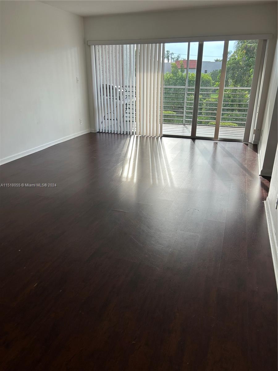 Tamarac, Florida 33321, 2 Bedrooms Bedrooms, ,2 BathroomsBathrooms,Residential,For Sale,A11518055
