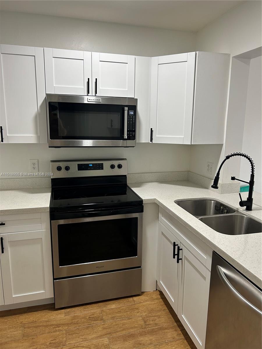 Tamarac, Florida 33321, 2 Bedrooms Bedrooms, ,2 BathroomsBathrooms,Residential,For Sale,A11518055