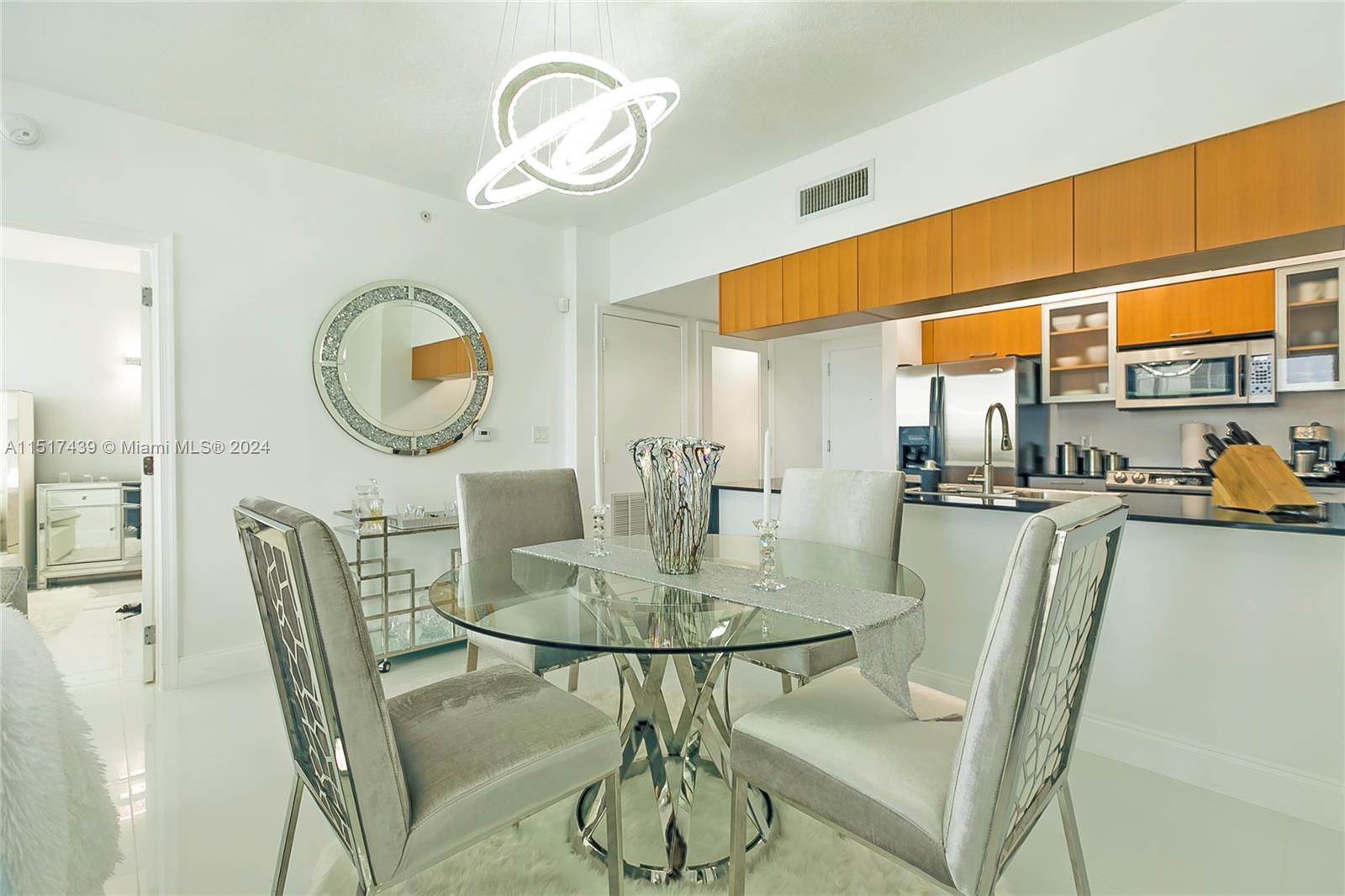 1750 N Bayshore Dr 3211, Miami, Florida 33132, 1 Bedroom Bedrooms, ,1 BathroomBathrooms,Residential,For Sale,1750 N Bayshore Dr 3211,A11517439